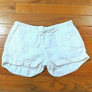 Vineyard Vines white linen size 2 shorts